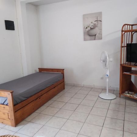 F2 Rez De Jardin Carbet Apartment Le Carbet Ngoại thất bức ảnh